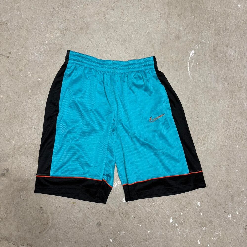 Nike Men's multi Shorts